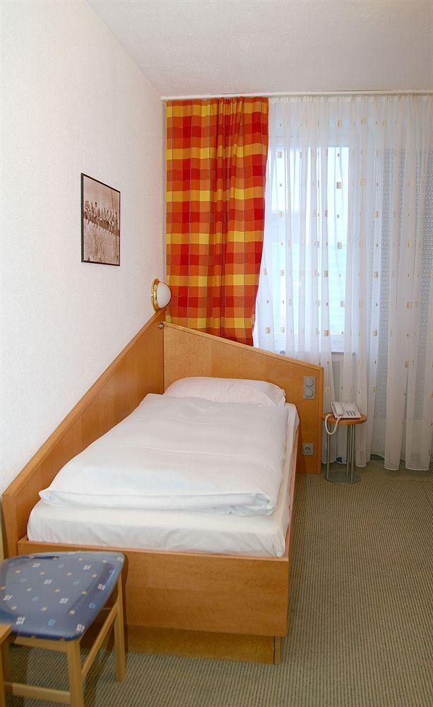 Hotel Paris Düsseldorf Zewnętrze zdjęcie