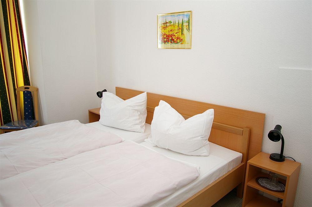 Hotel Paris Düsseldorf Zewnętrze zdjęcie