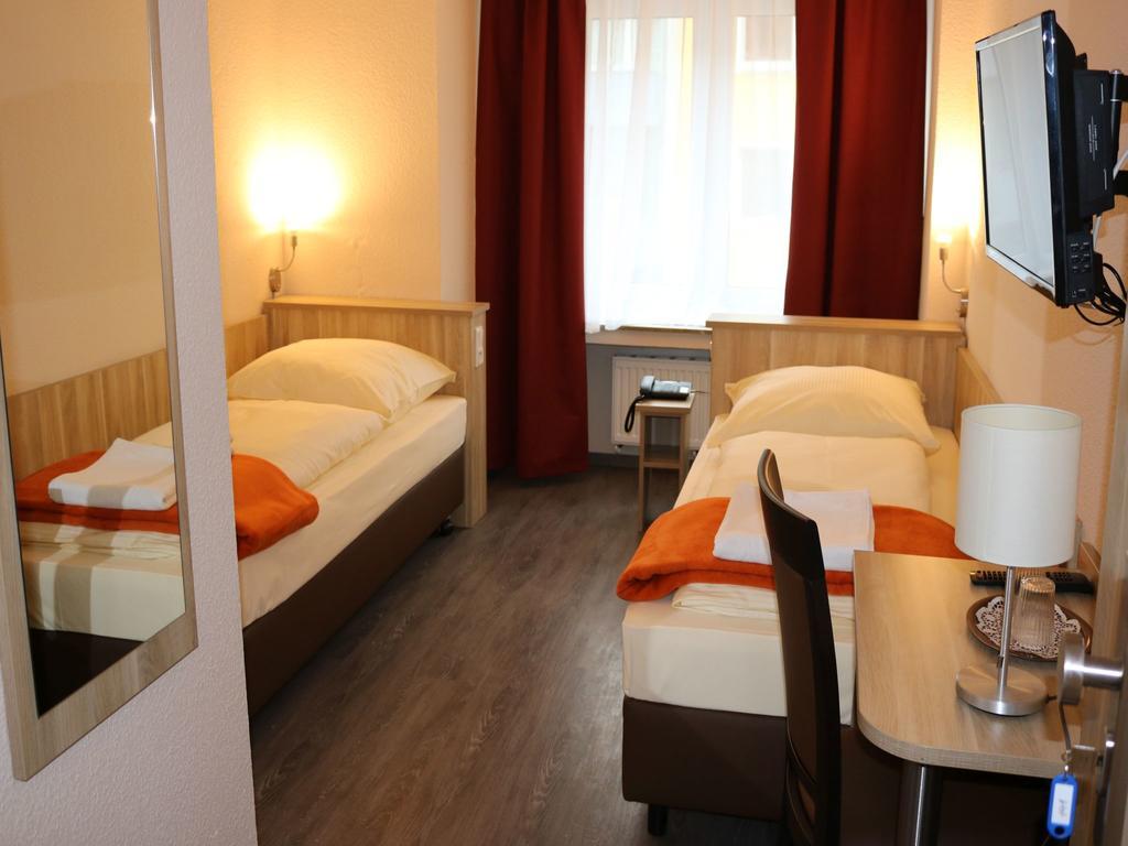 Hotel Paris Düsseldorf Zewnętrze zdjęcie