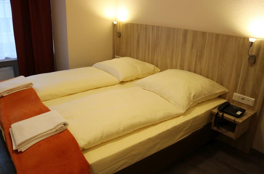 Hotel Paris Düsseldorf Zewnętrze zdjęcie