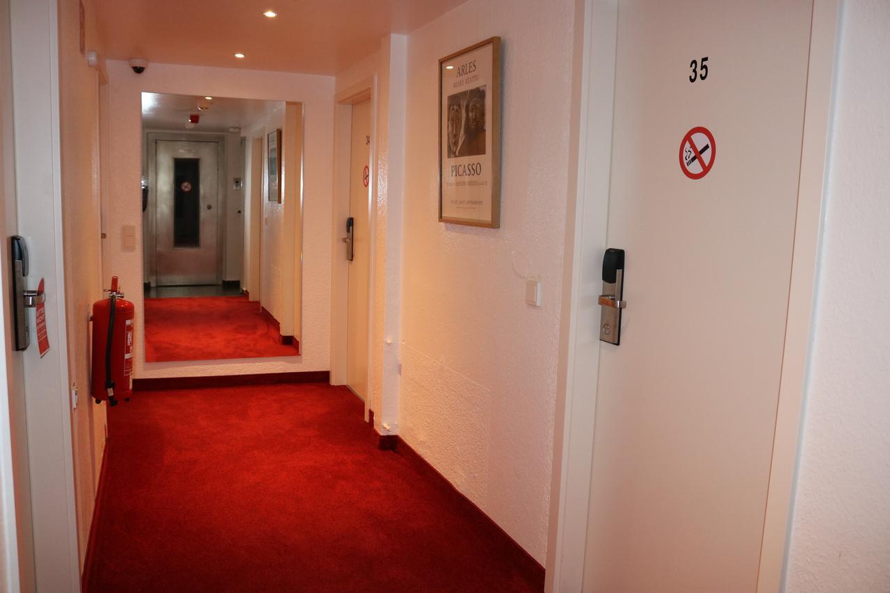 Hotel Paris Düsseldorf Zewnętrze zdjęcie